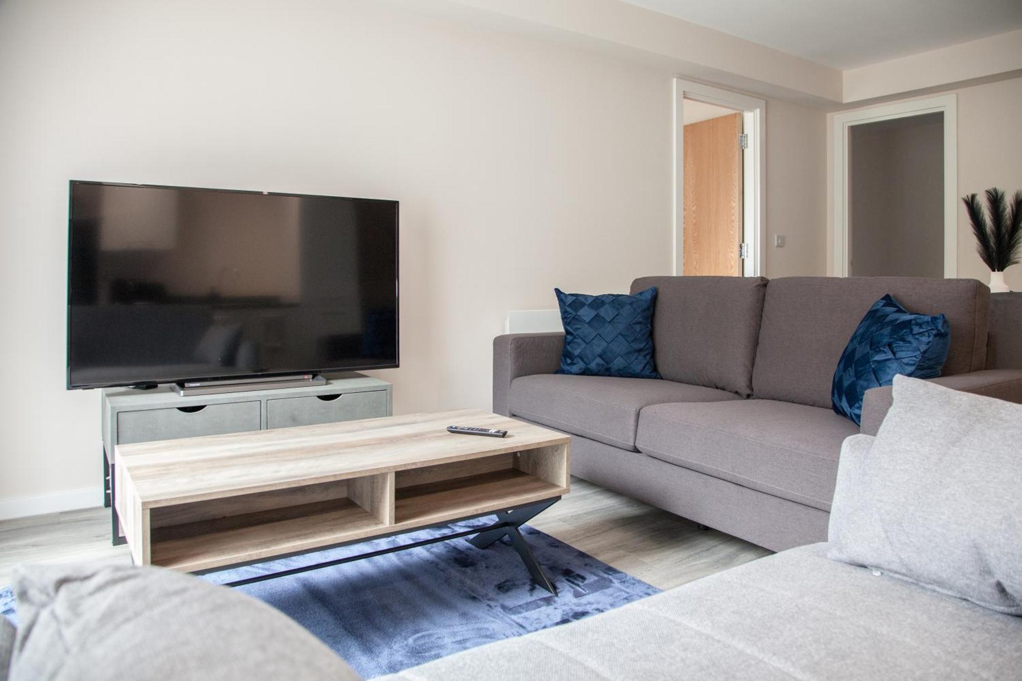 Modern 2Bd Apartment In Manchester City ภายนอก รูปภาพ