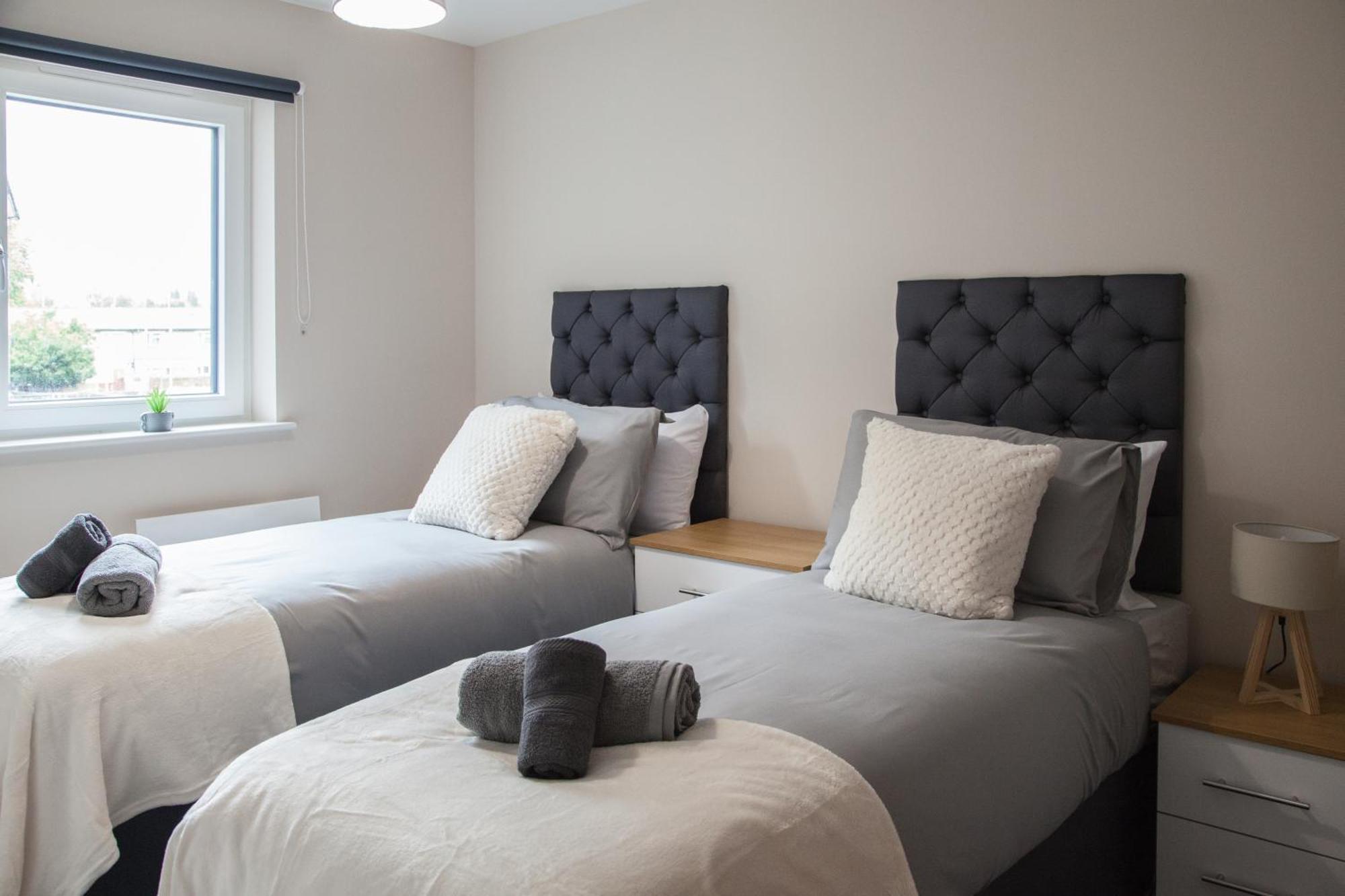 Modern 2Bd Apartment In Manchester City ภายนอก รูปภาพ