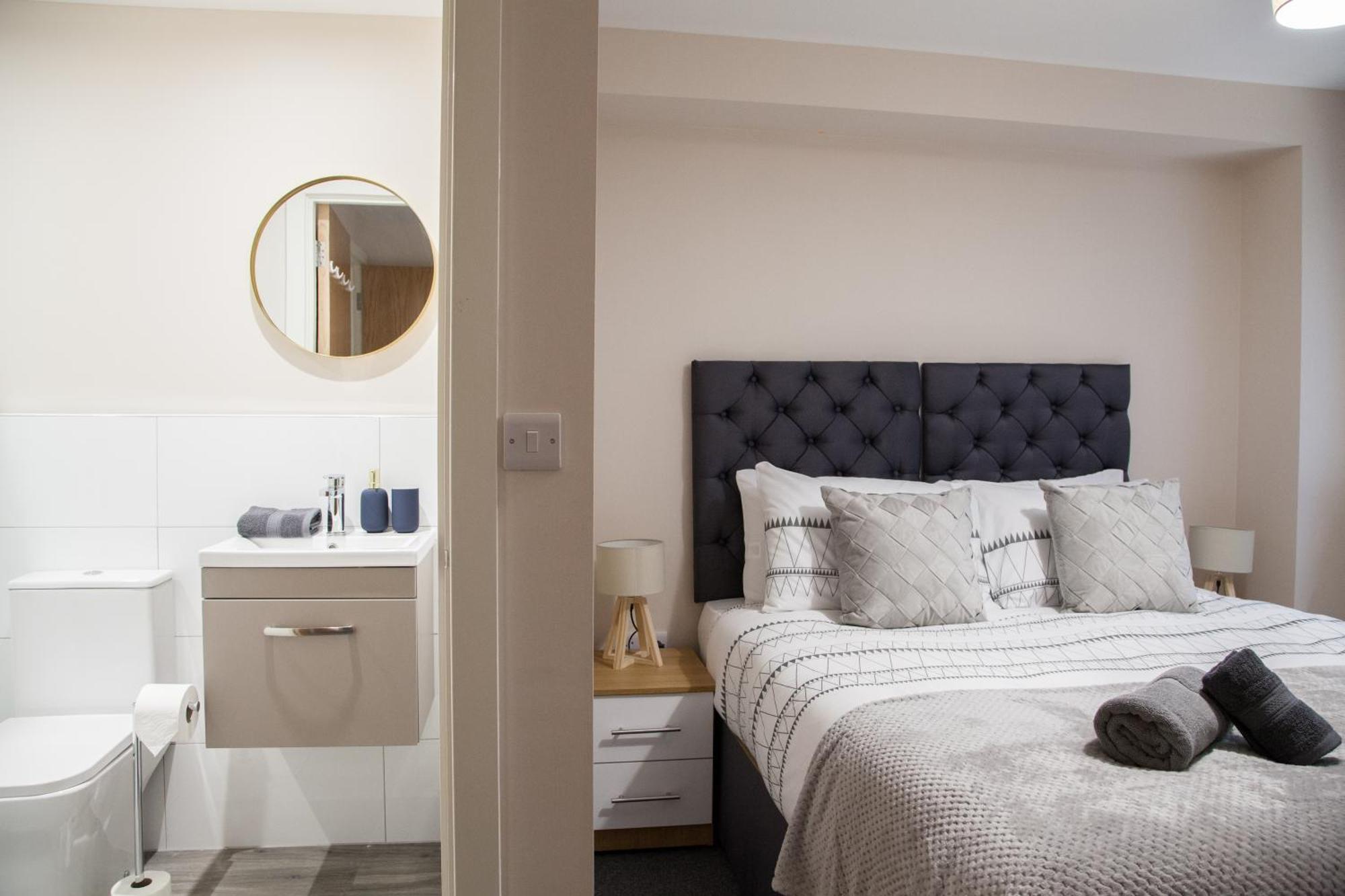 Modern 2Bd Apartment In Manchester City ภายนอก รูปภาพ